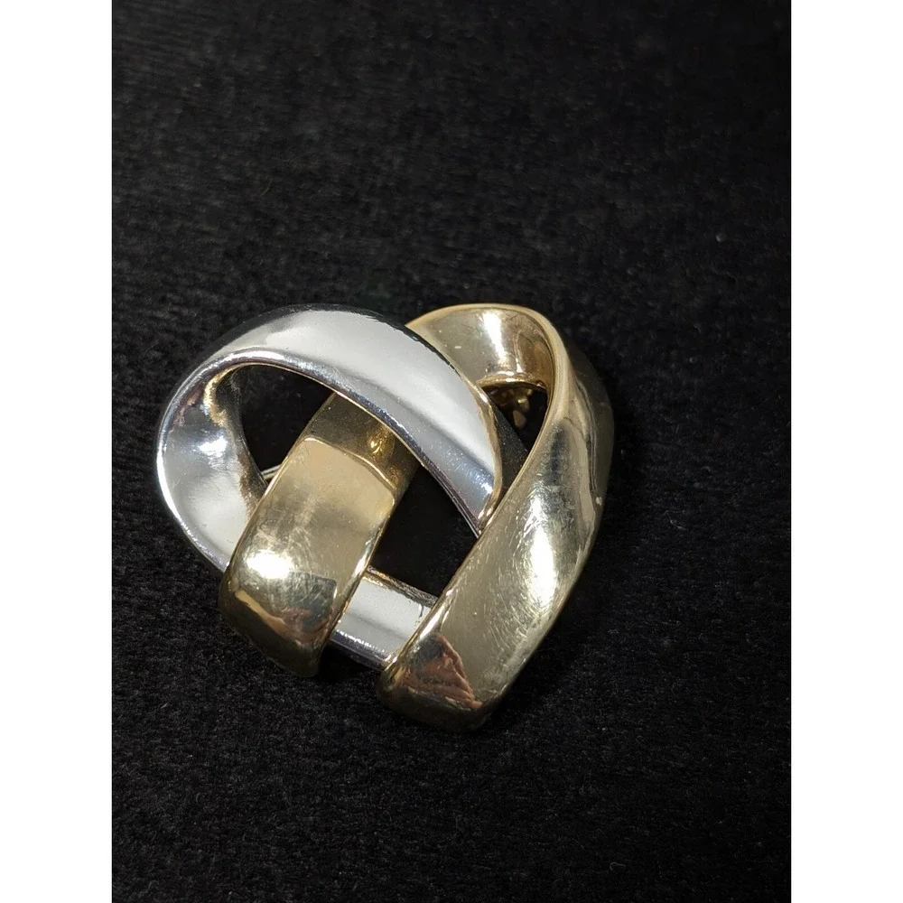 Vintage Two Tone Ribbon Heart Intertwined Brooch Pin Gold Tone Silver Tone Retro